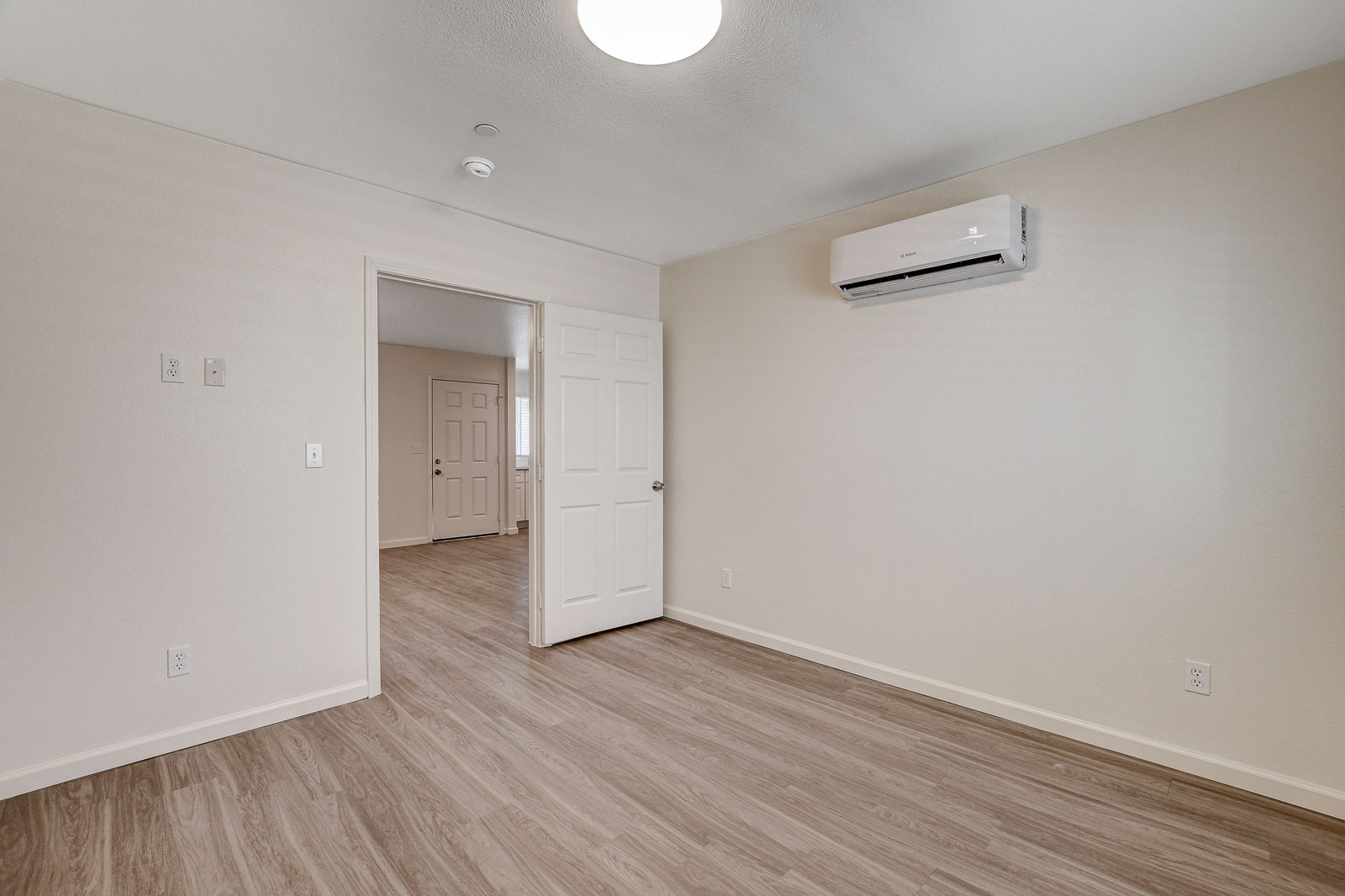 405 S 10th St unit 3 – photo 5