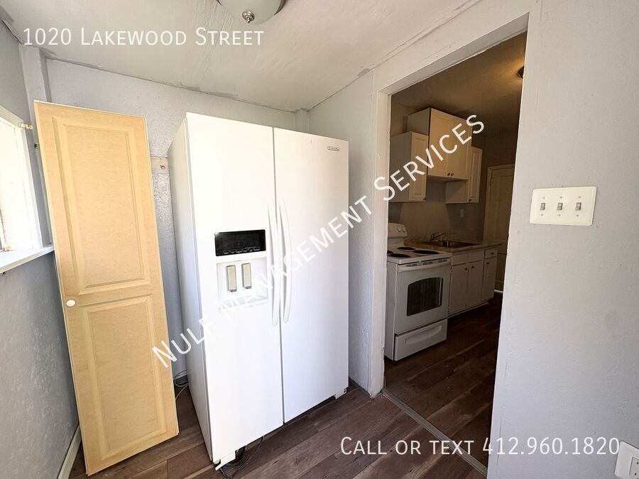 1020 Lakewood St – photo 2