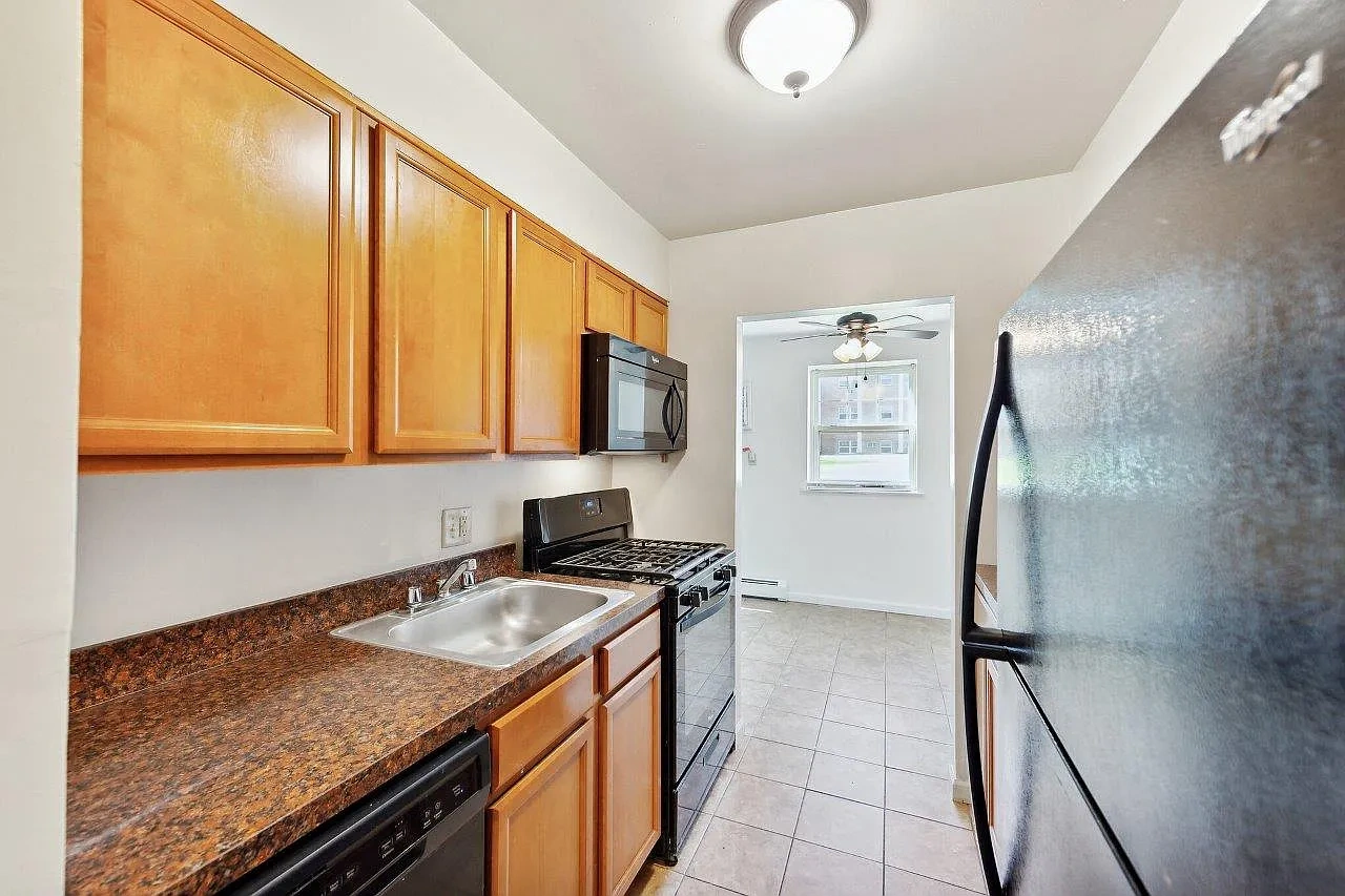 Ridgeview Apartment Homes – photo 3