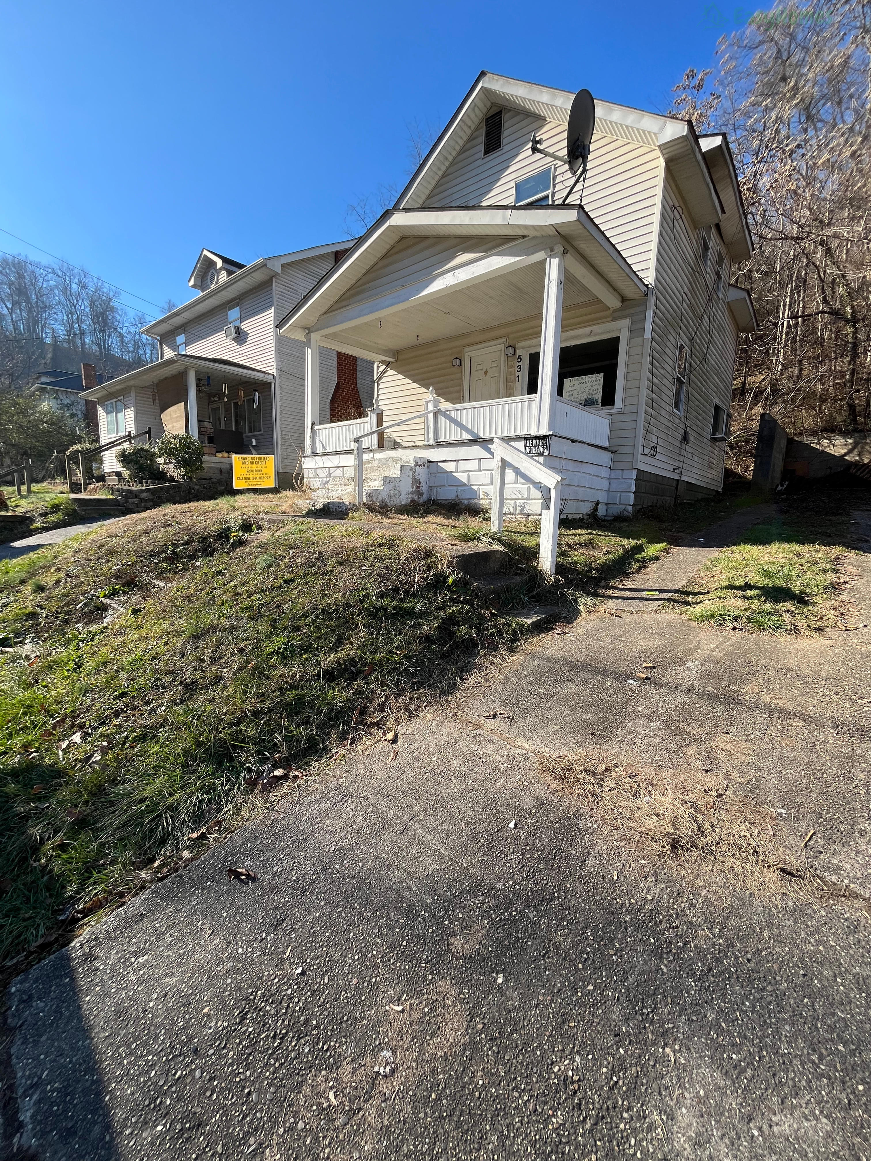 531 4th St – photo 1