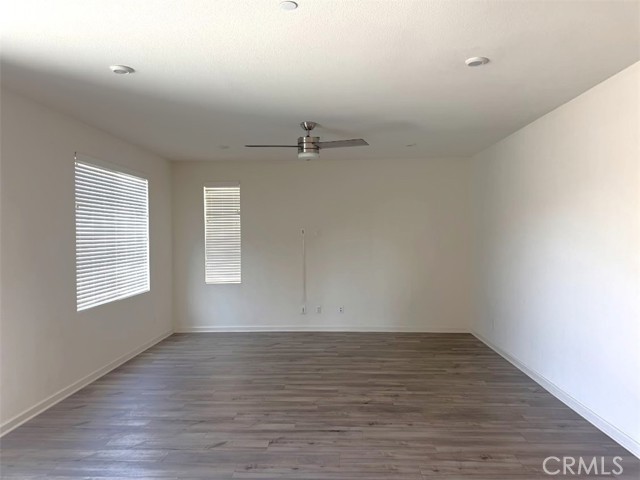 1014 W Buttercup Ln – photo 4