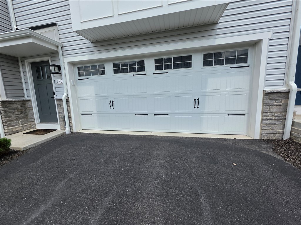 120 Crown St – photo 3