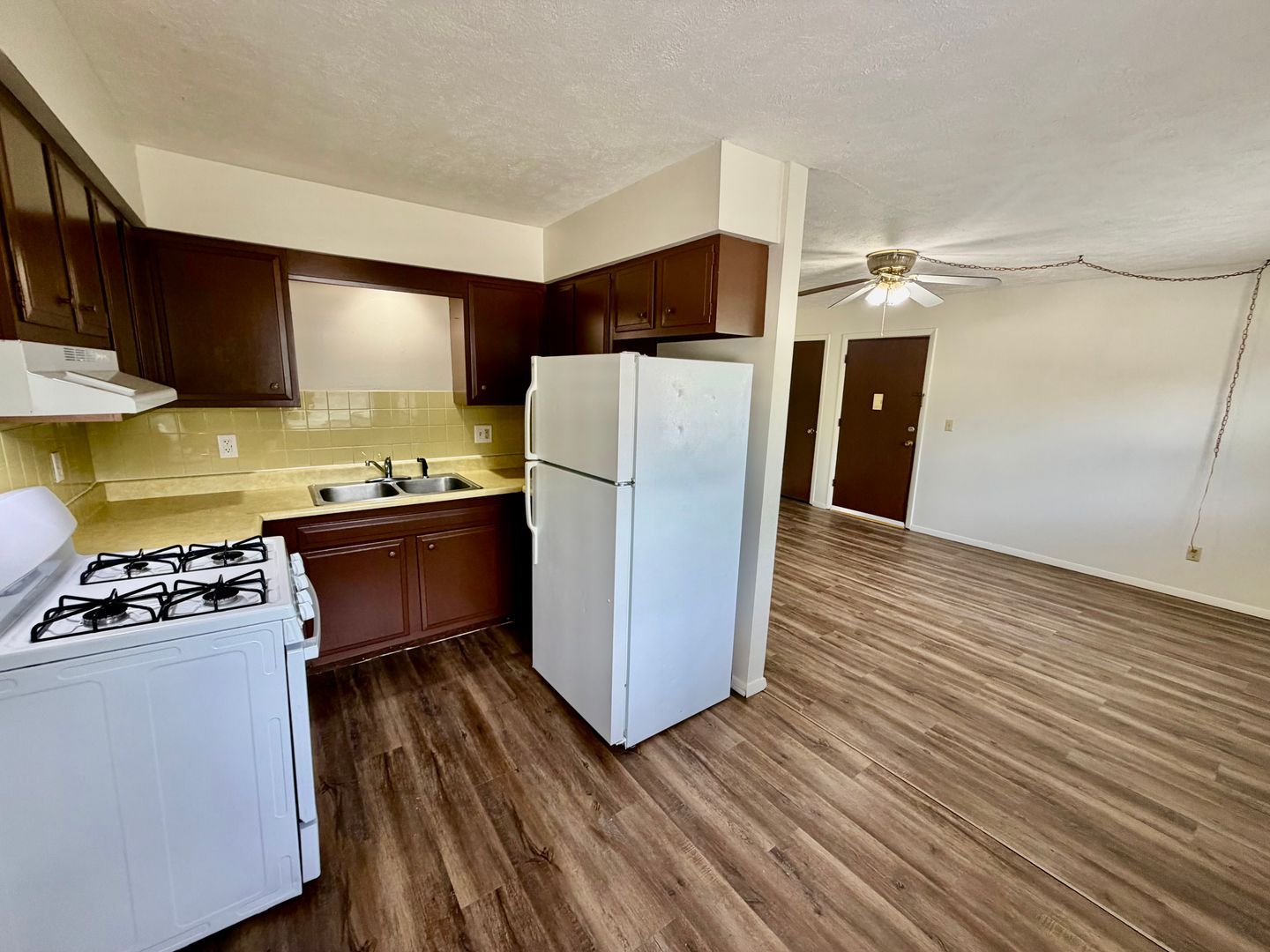 102 College Park Ct unit 102 College Park - #3 – photo 4
