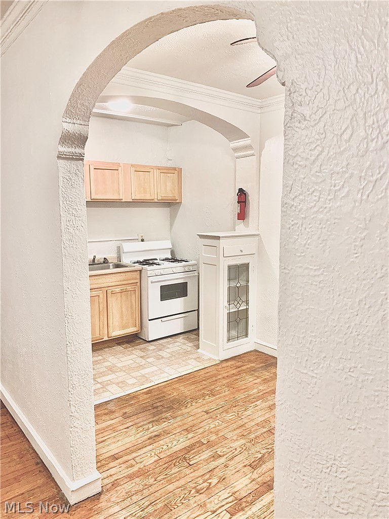 2830 E 130th St unit 10R – photo 3