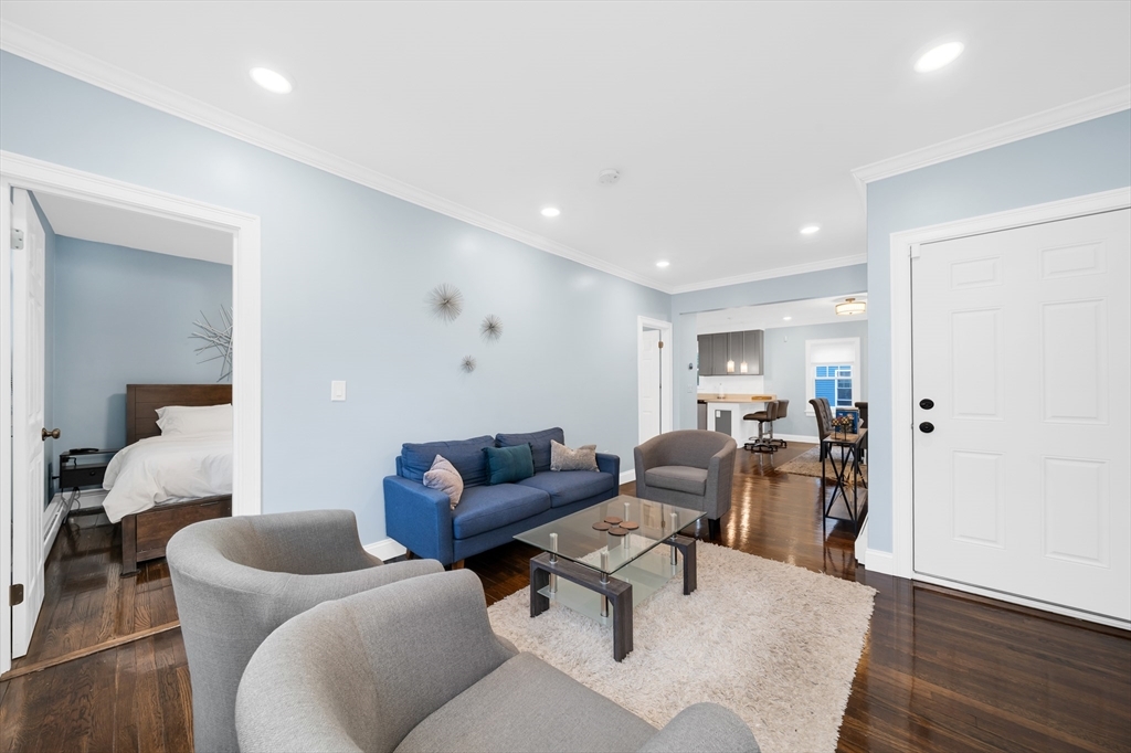72 Main St unit 1 – photo 2