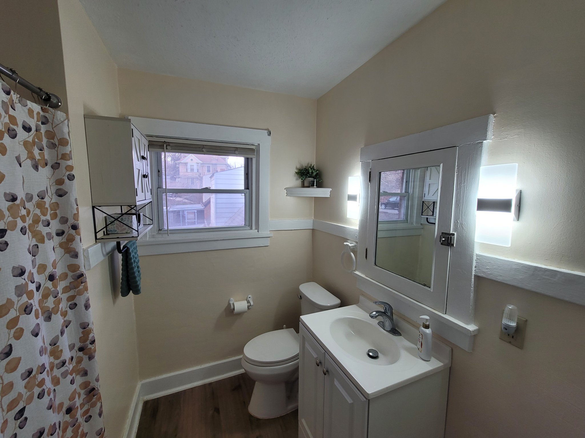 95 Grant Ave unit 2 – photo 5