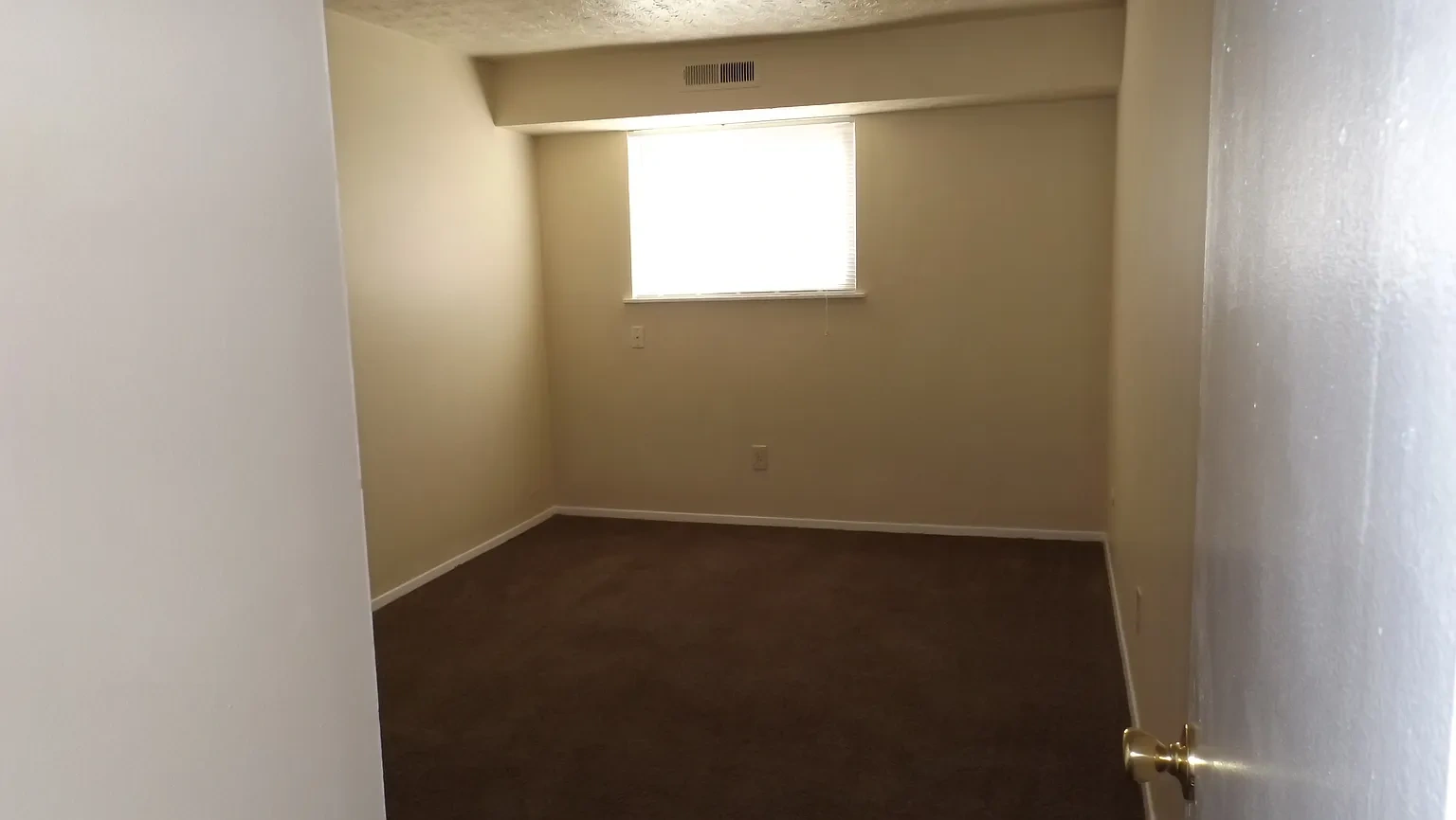 841 Silver Meadows Blvd – photo 4