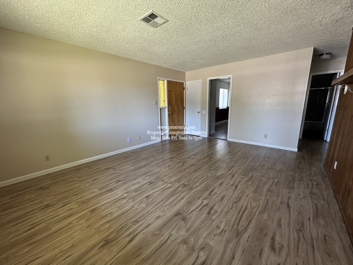 6807 N El Dorado St – photo 3