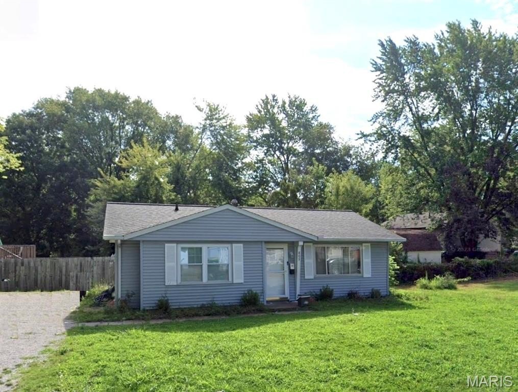 805 Juniper Dr – photo 1