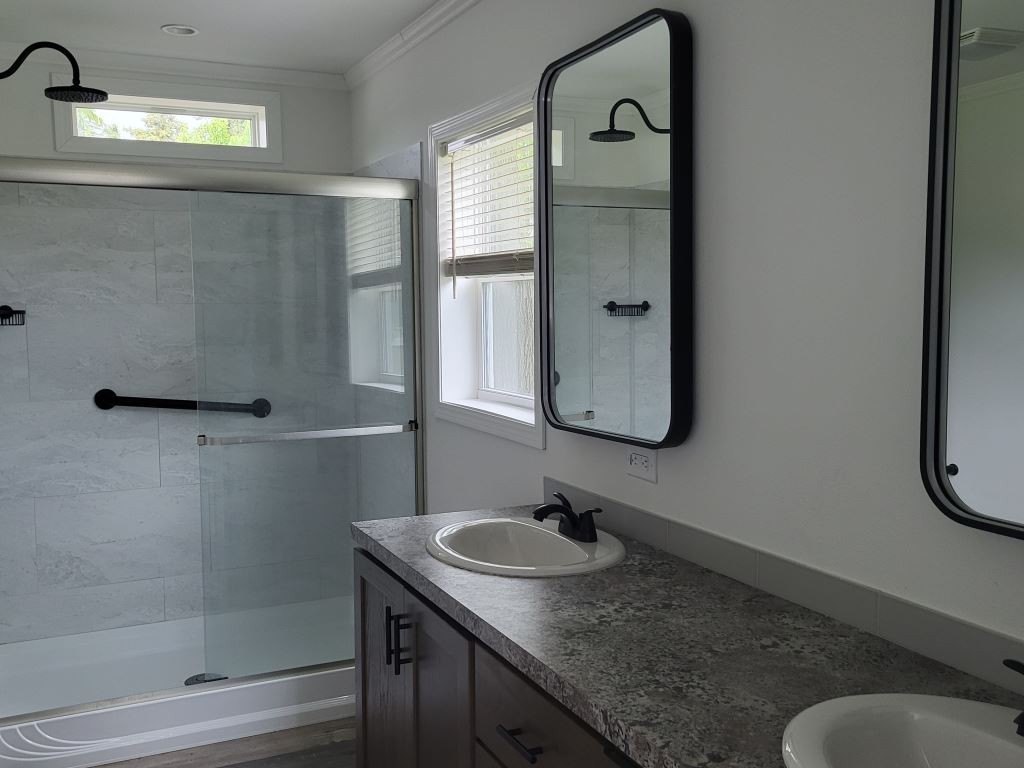 7801 88th Ave #10 – photo 3