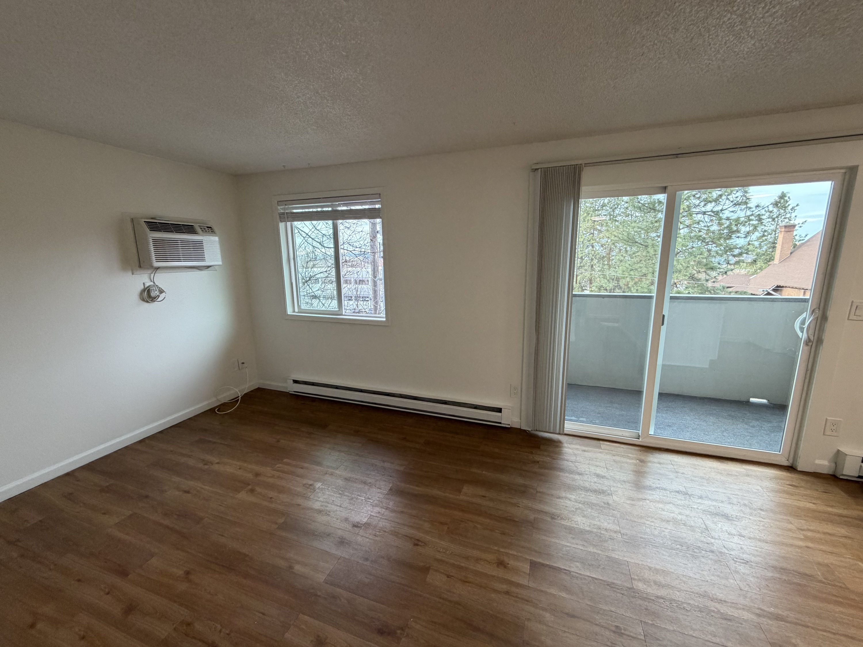 226 E 7th Ave unit 1 – photo 4