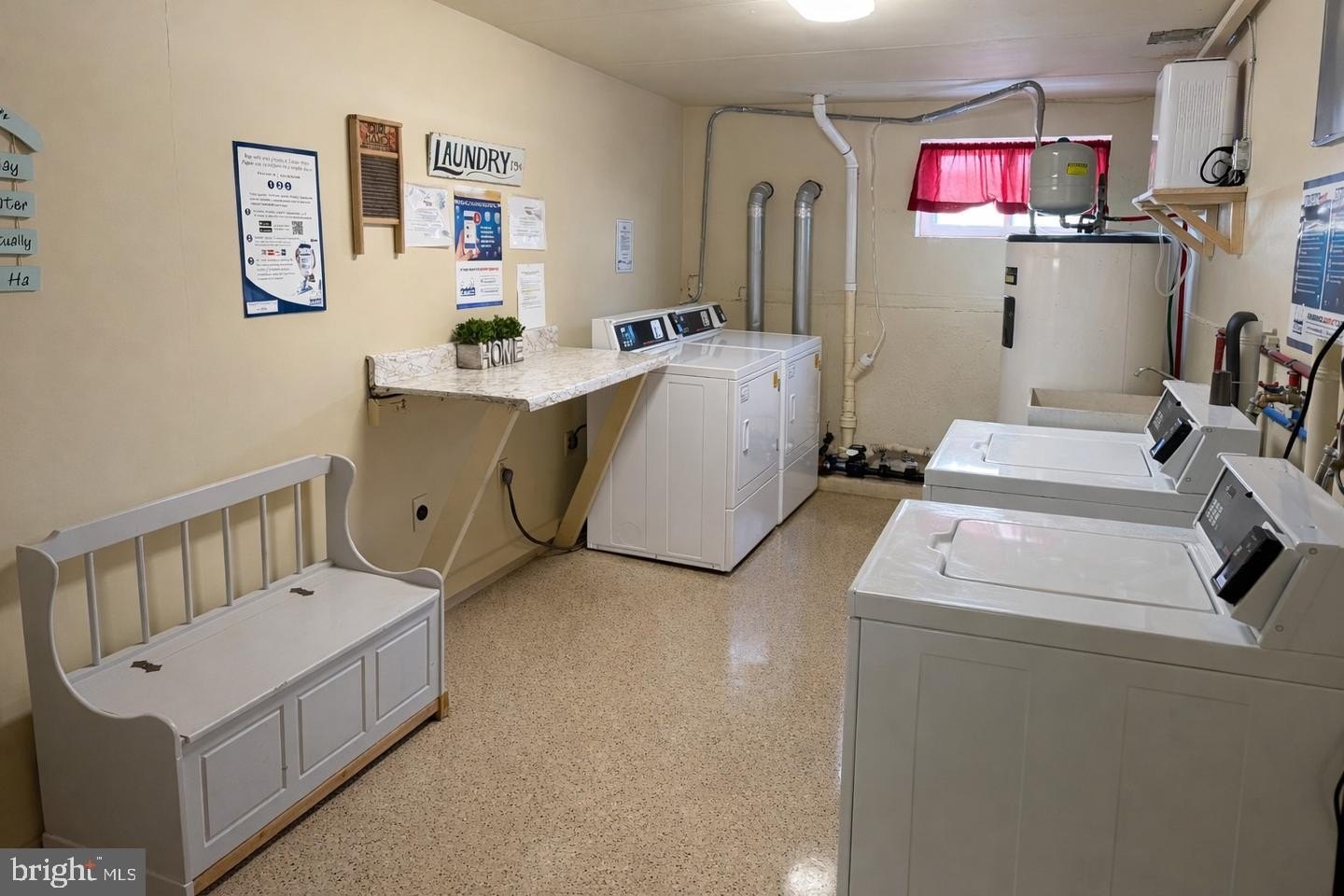 403 N Newberry St #304 – photo 1