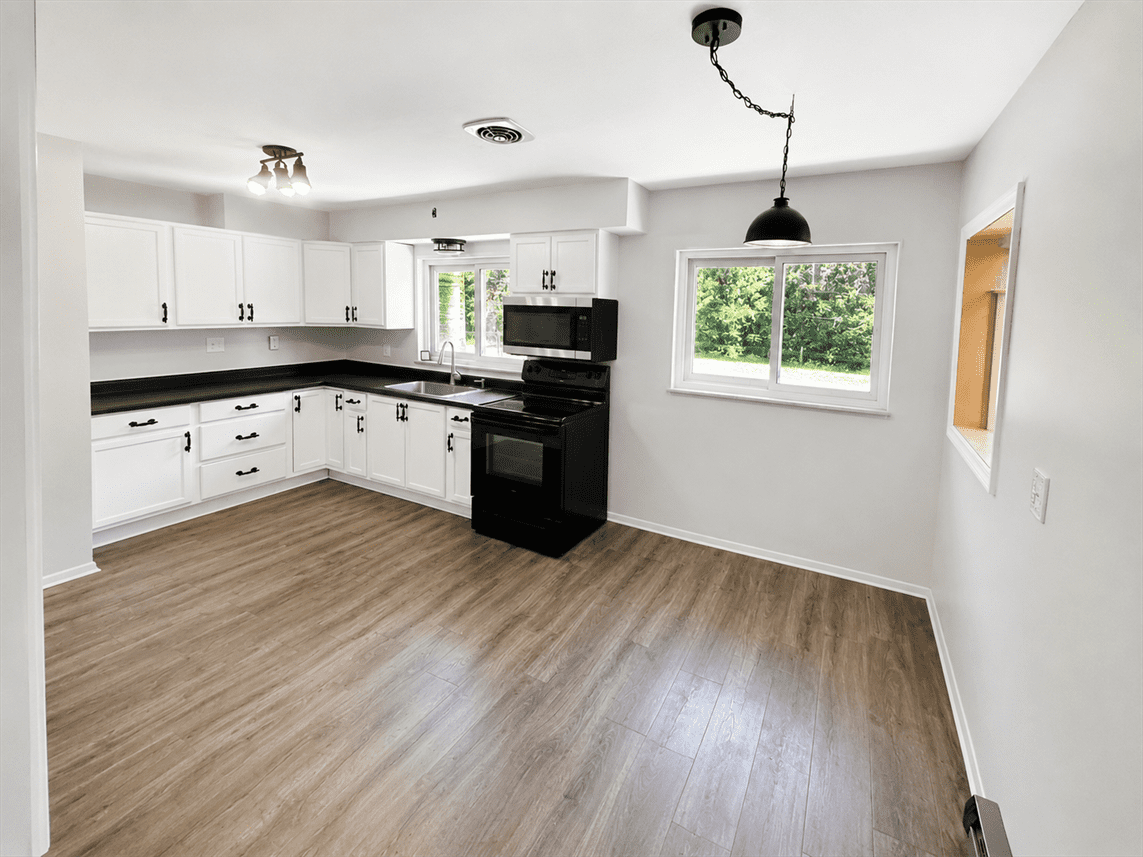 4477 Centerville Rd – photo 3