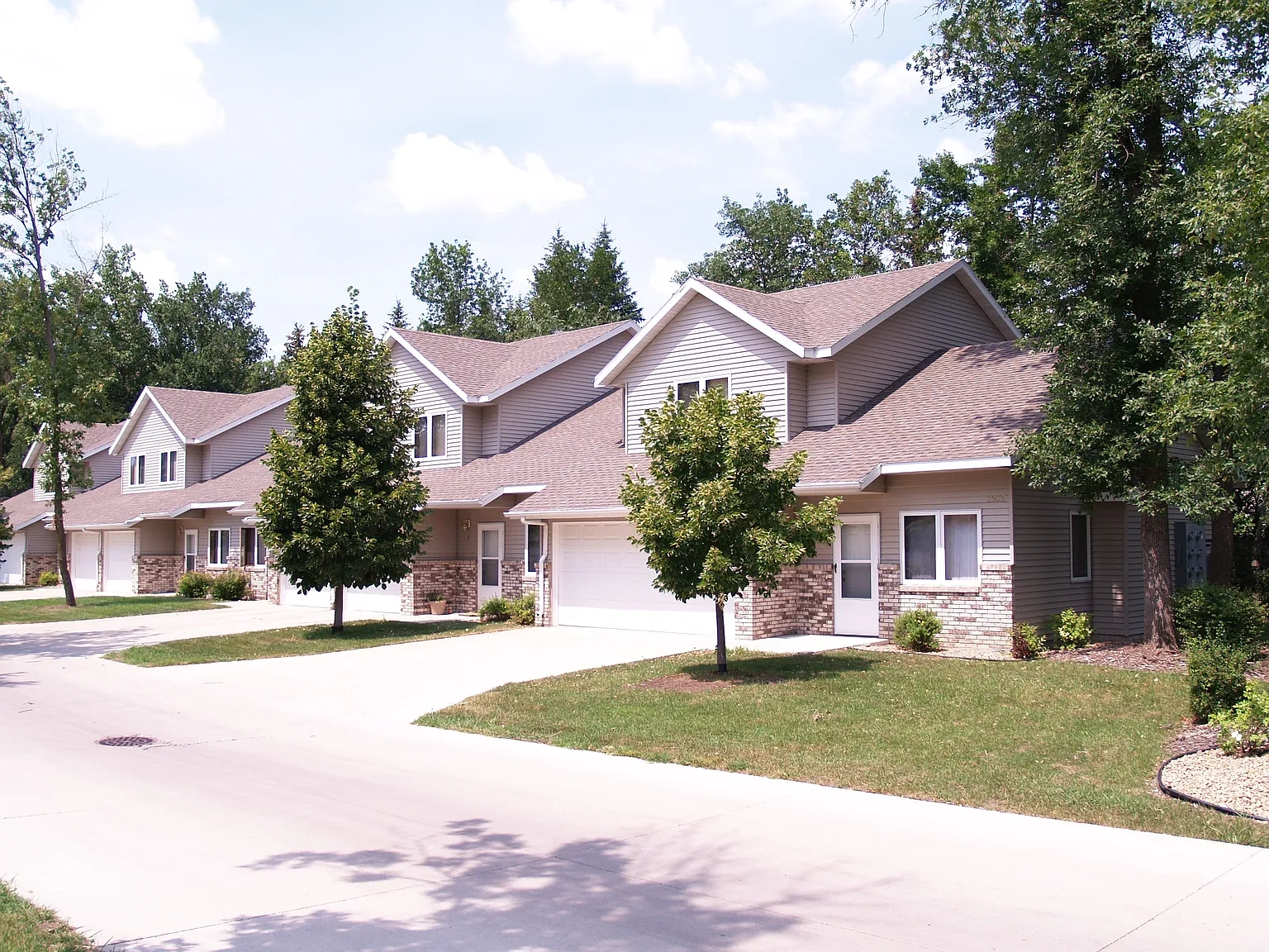 Mistwood Townhomes – photo 3