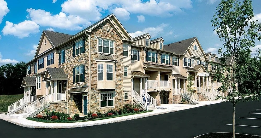 Heritage Pointe Townhome Rentals – photo 2