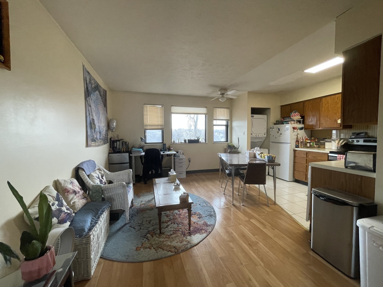 3248 Niagara Square – photo 5