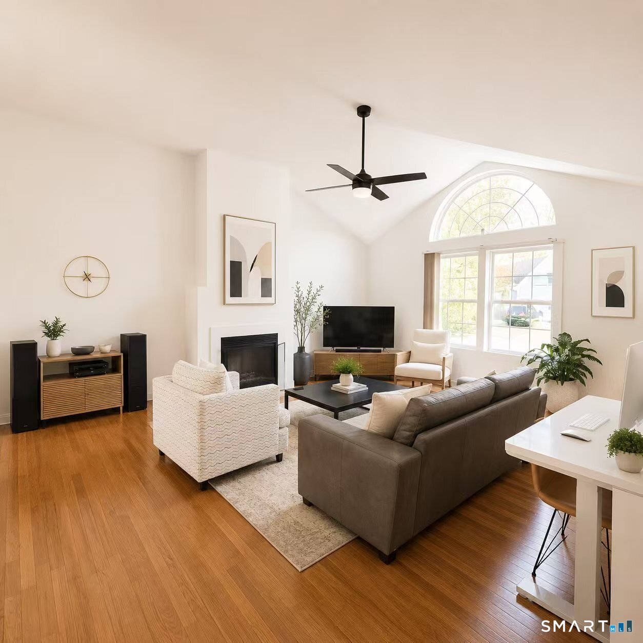 374 Stevenson Rd – photo 4