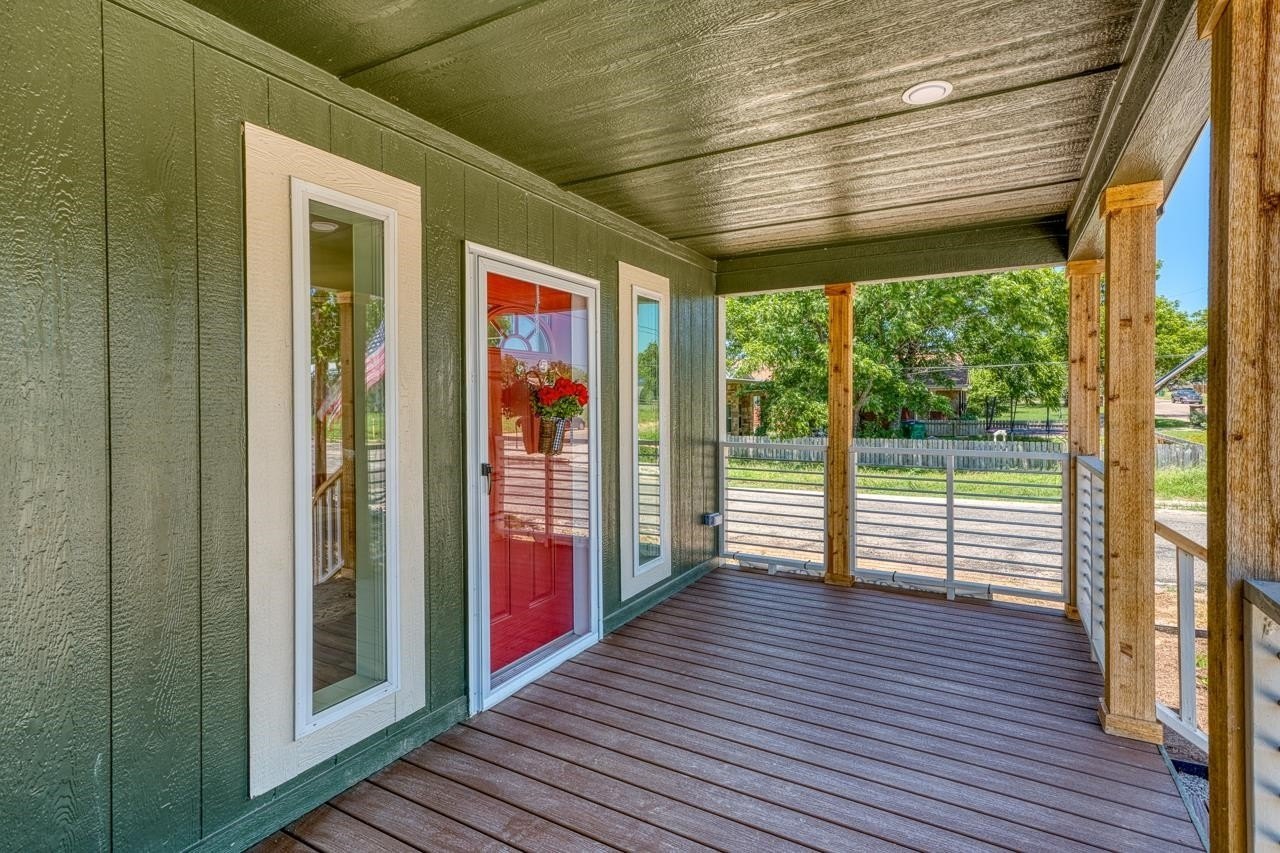 1200 E Green St – photo 4