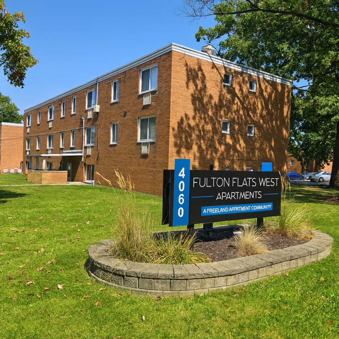 4060 Park Fulton Oval unit 723 – photo 1