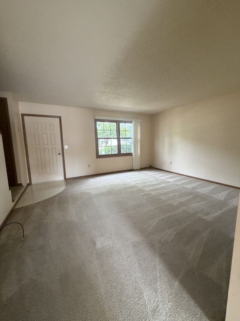 6215 Normandy Dr unit 6215 Normandy Drive #3-6215 Normandy Dr #3 – photo 5