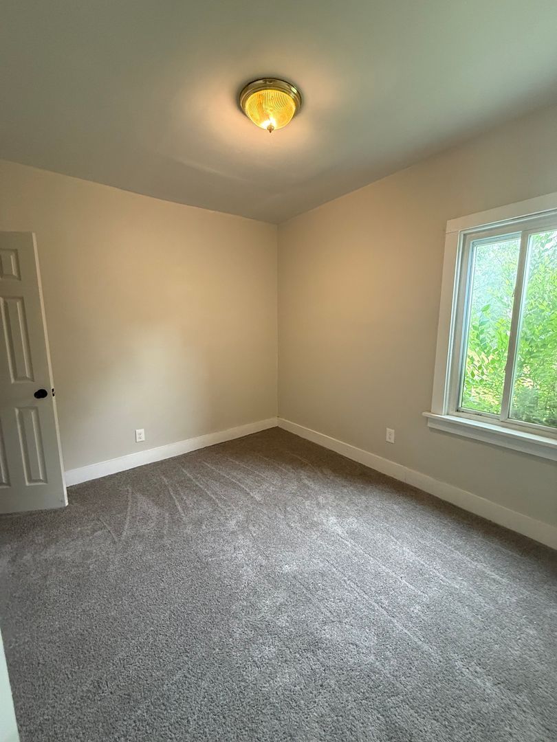 12617 Imperial Ave – photo 4