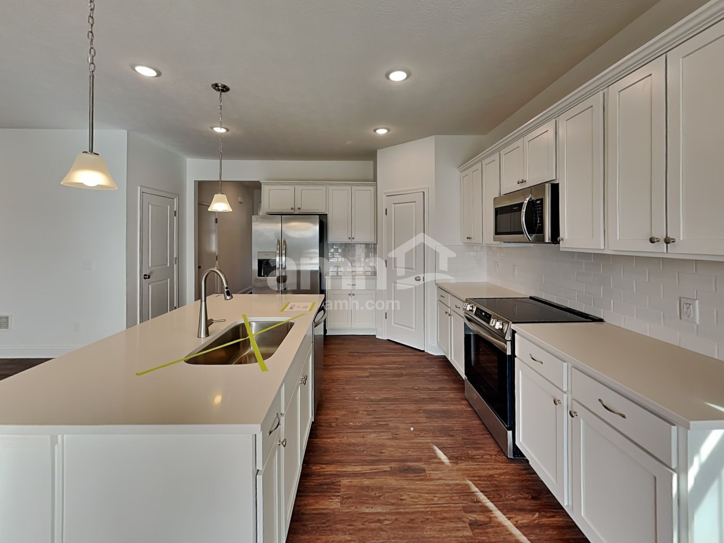 8428 Merlin Dr – photo 3