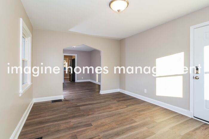 3812 Brotherton Rd – photo 4