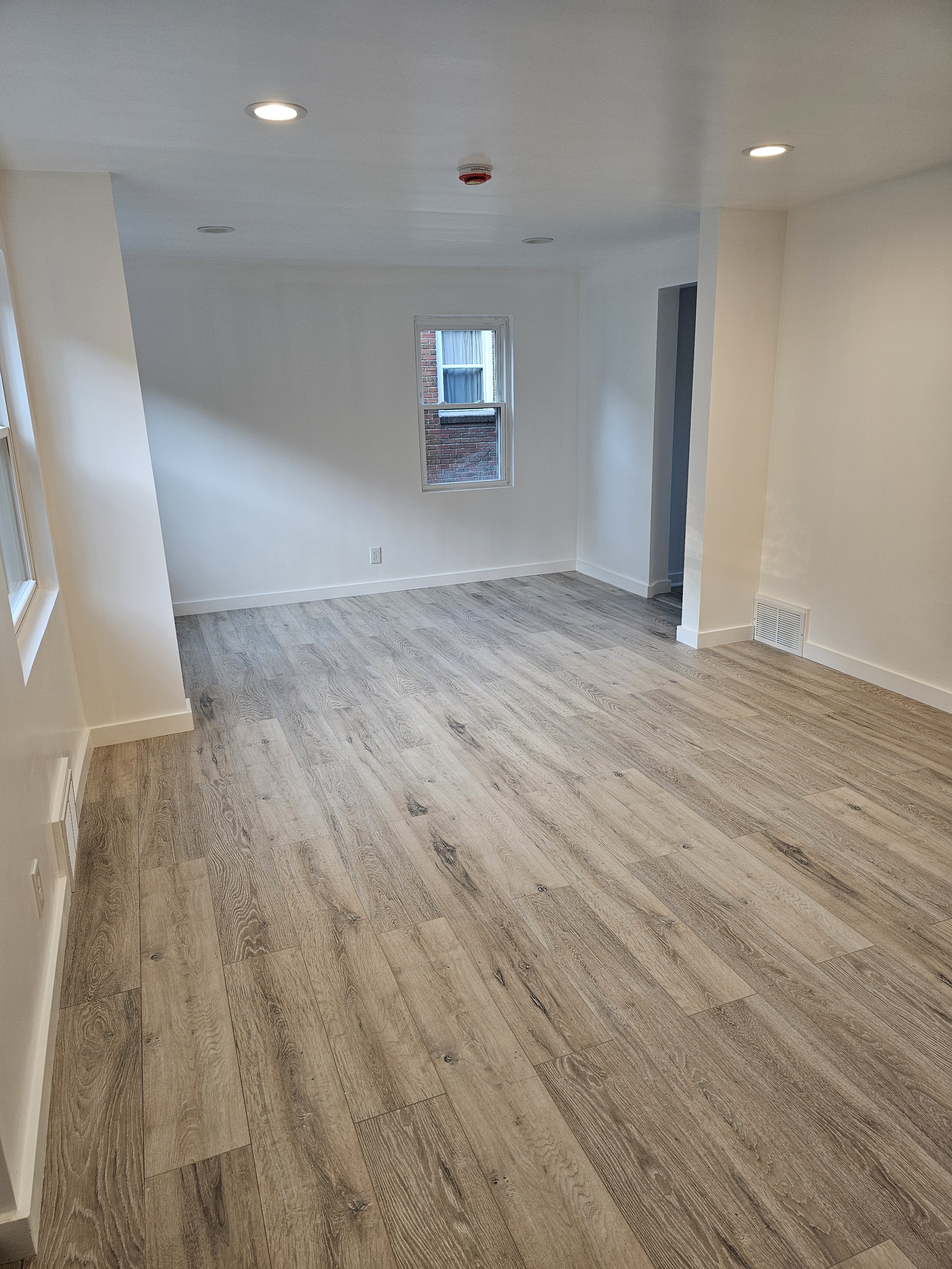 4357 Coleridge St unit 2nd Floor – photo 3