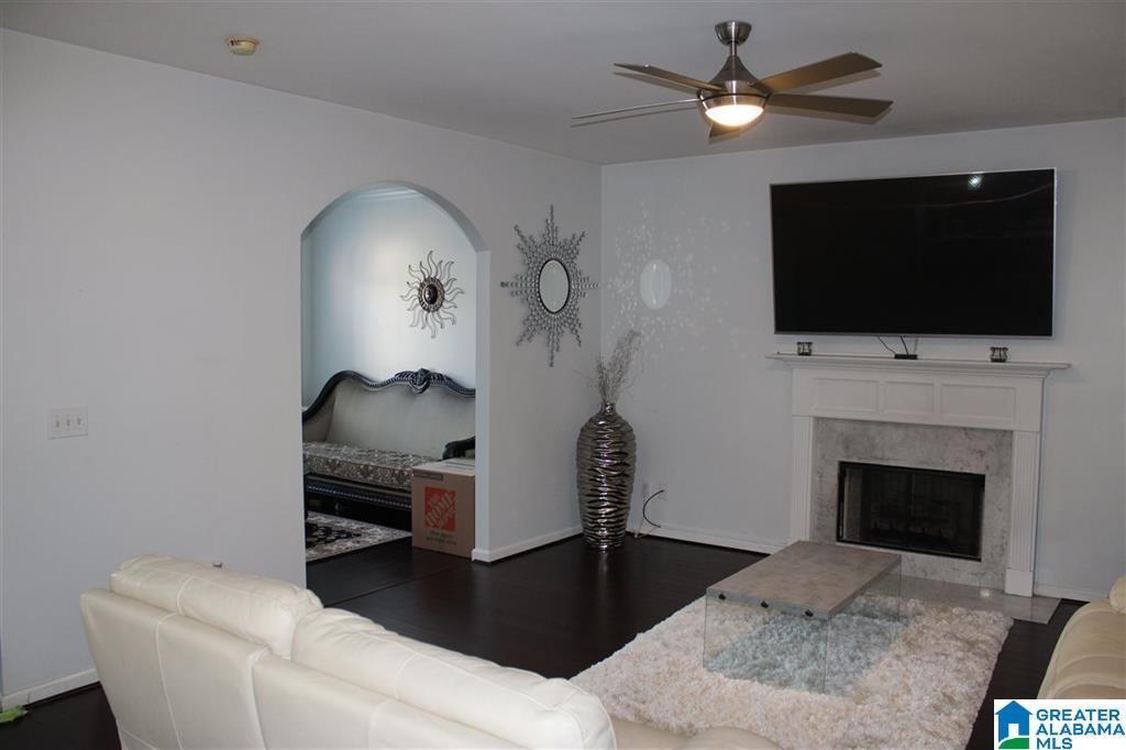 5501 Colony Ln – photo 4