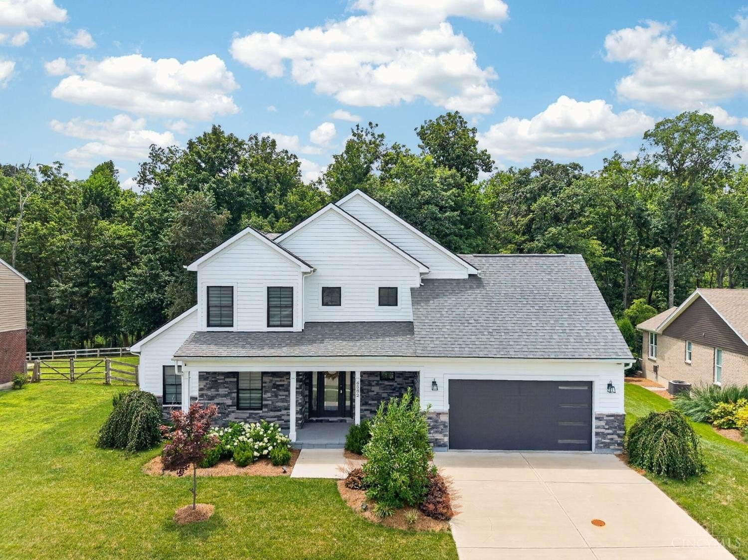 6582 Rosewood Ln – photo 1