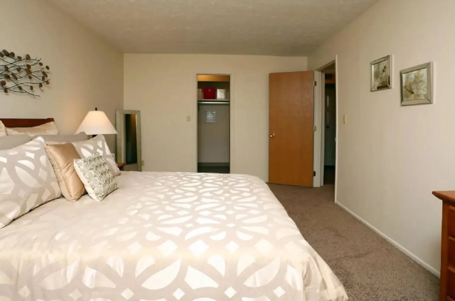 Millcreek Village apartments – photo 4