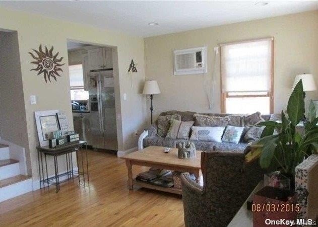 6 Dawes Ave – photo 4