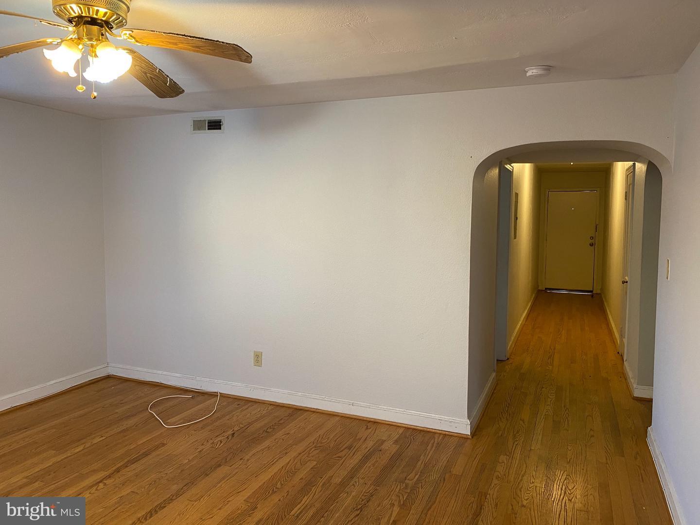 4236 Benning Rd NE unit 302 – photo 5