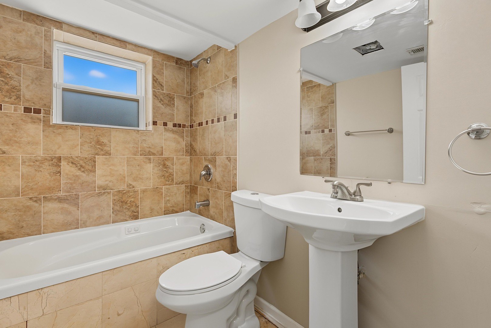 2826 186th St – photo 2