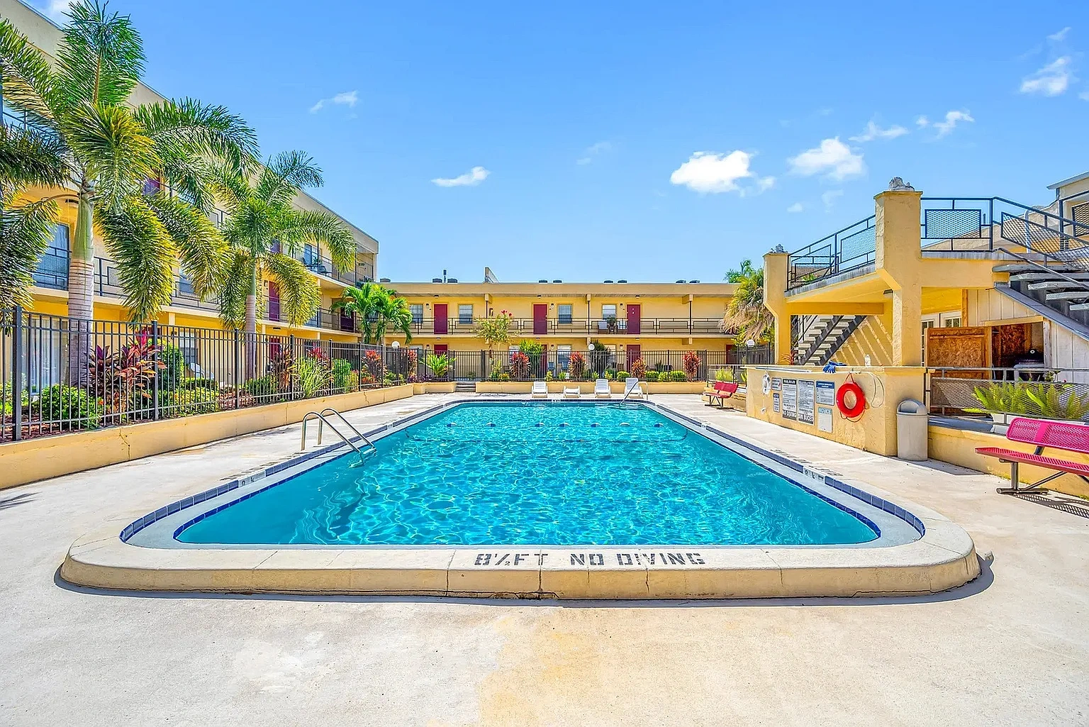 Parkview Apartments – photo 2