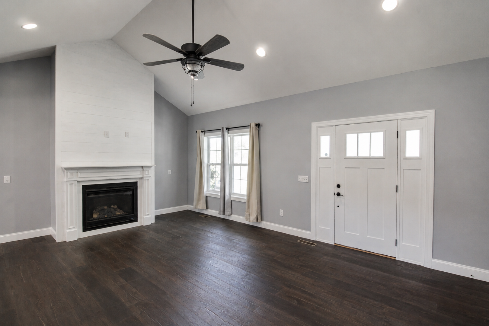 317 Charles Golden Rd – photo 3