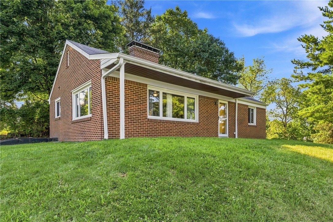 359 Dorseyville Rd – photo 1