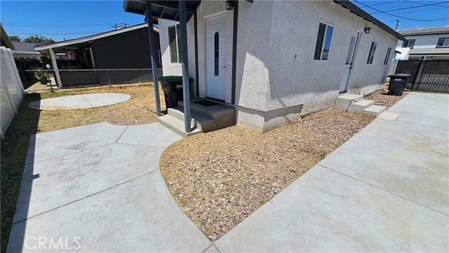 265 E M St – photo 1
