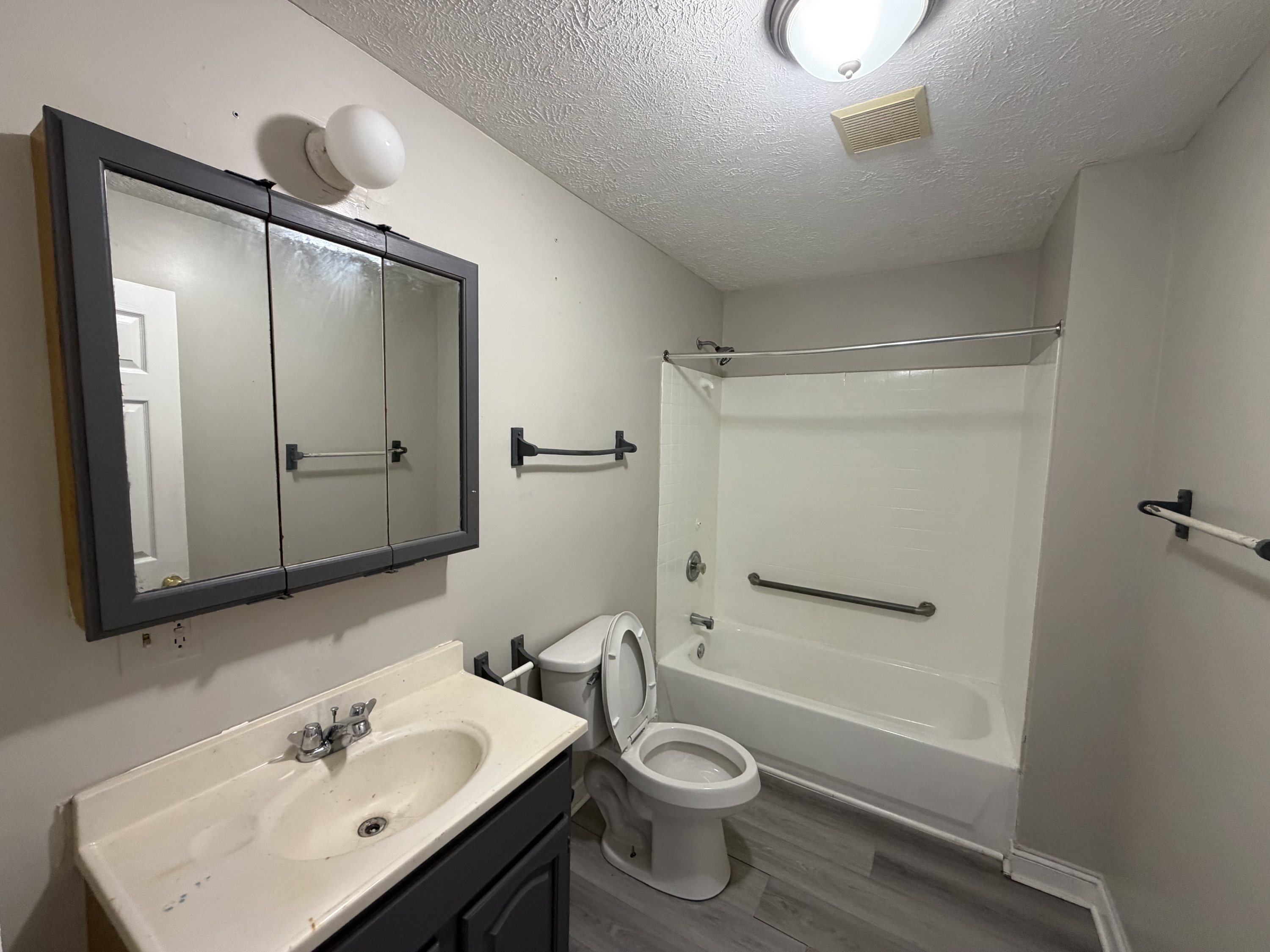 856 E 155th St – photo 4