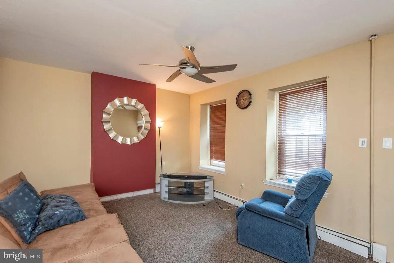 235 Hermitage St – photo 2