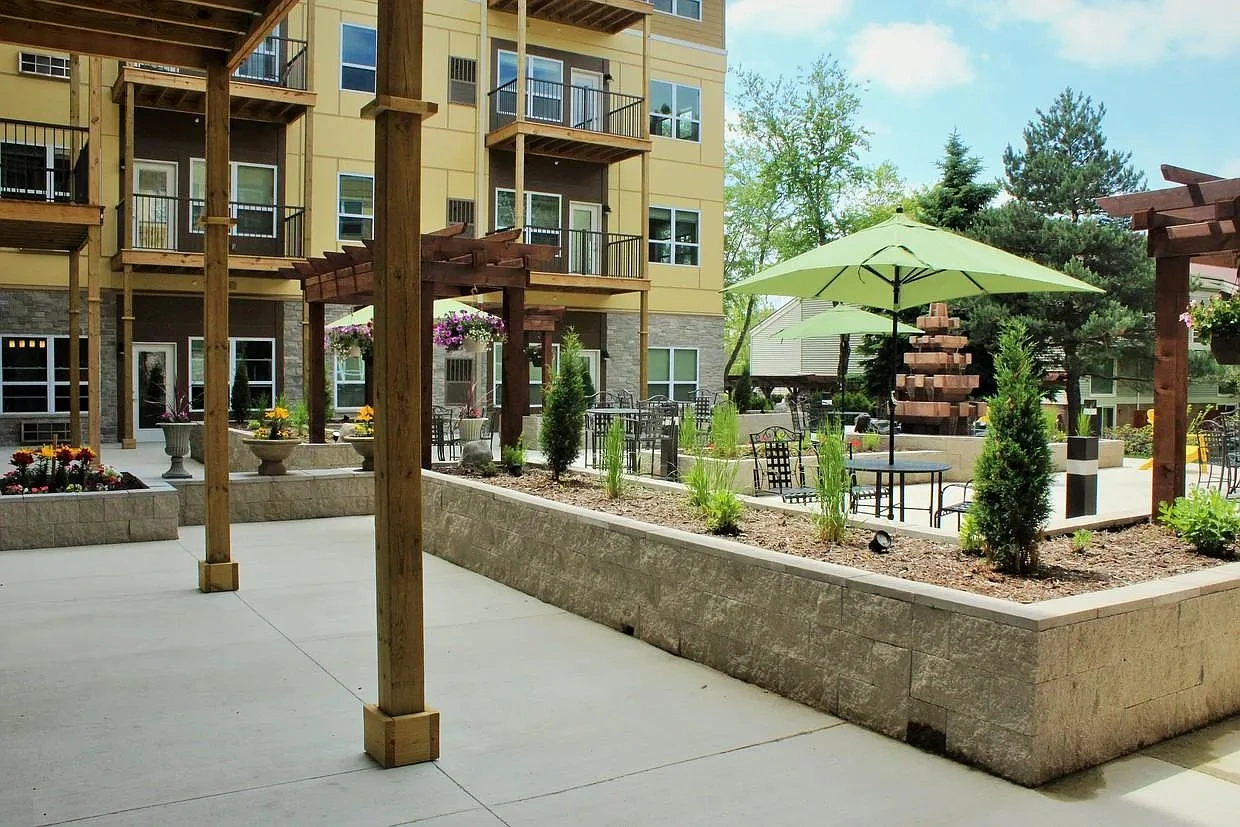 Granite Ridge Apartments – photo 3