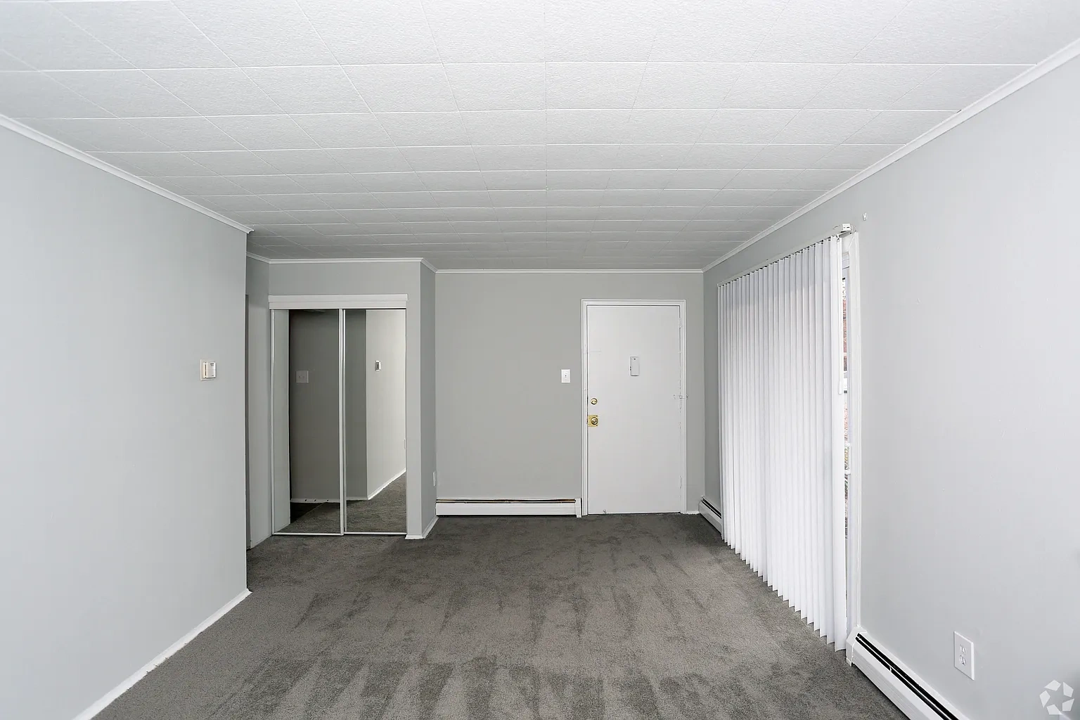 Pennsbury Court Apartments – photo 2