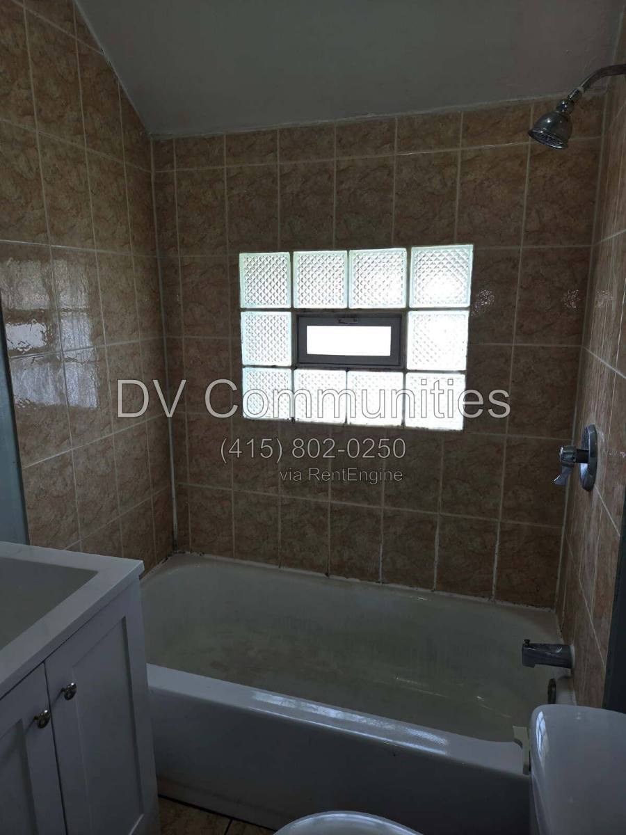 3475 W 46th St – photo 4