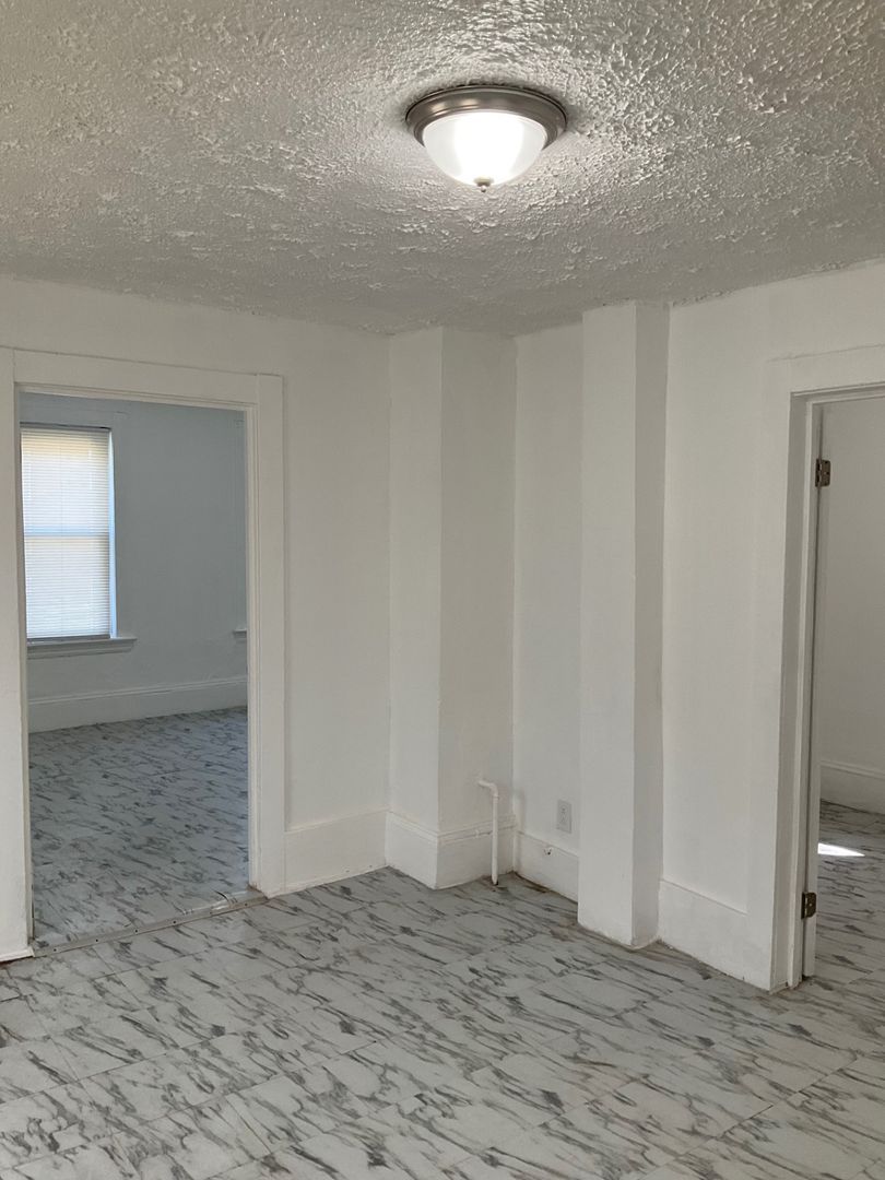 5700 Luther Ave unit DN unit – photo 4