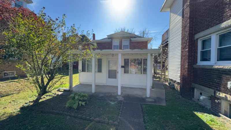 1125 10th Ave – photo 1