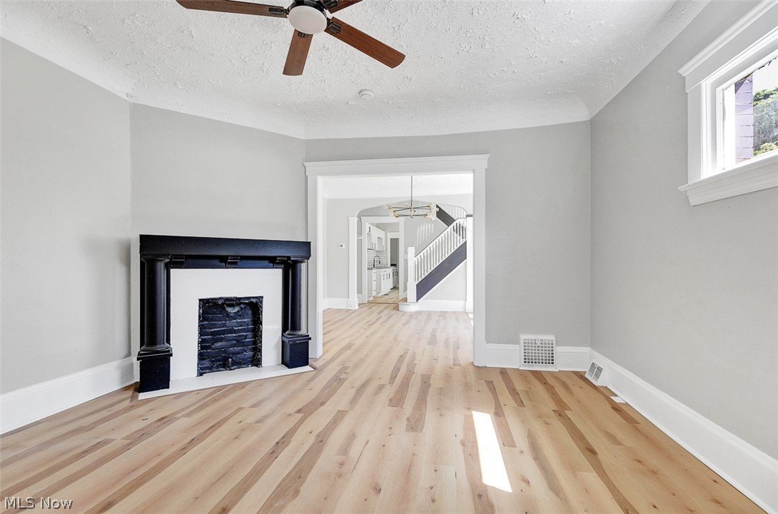 9807 Parkgate Ave – photo 3