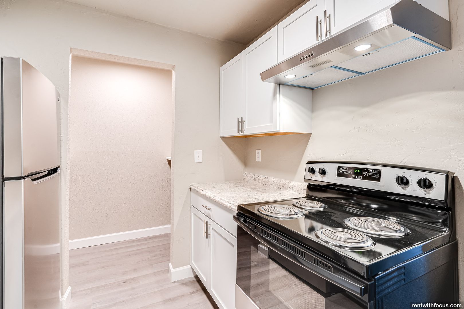 505 Oakridge Ln unit 9 – photo 2