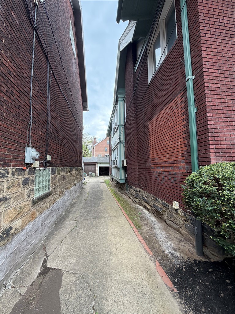 5708 Solway St unit 1 – photo 4