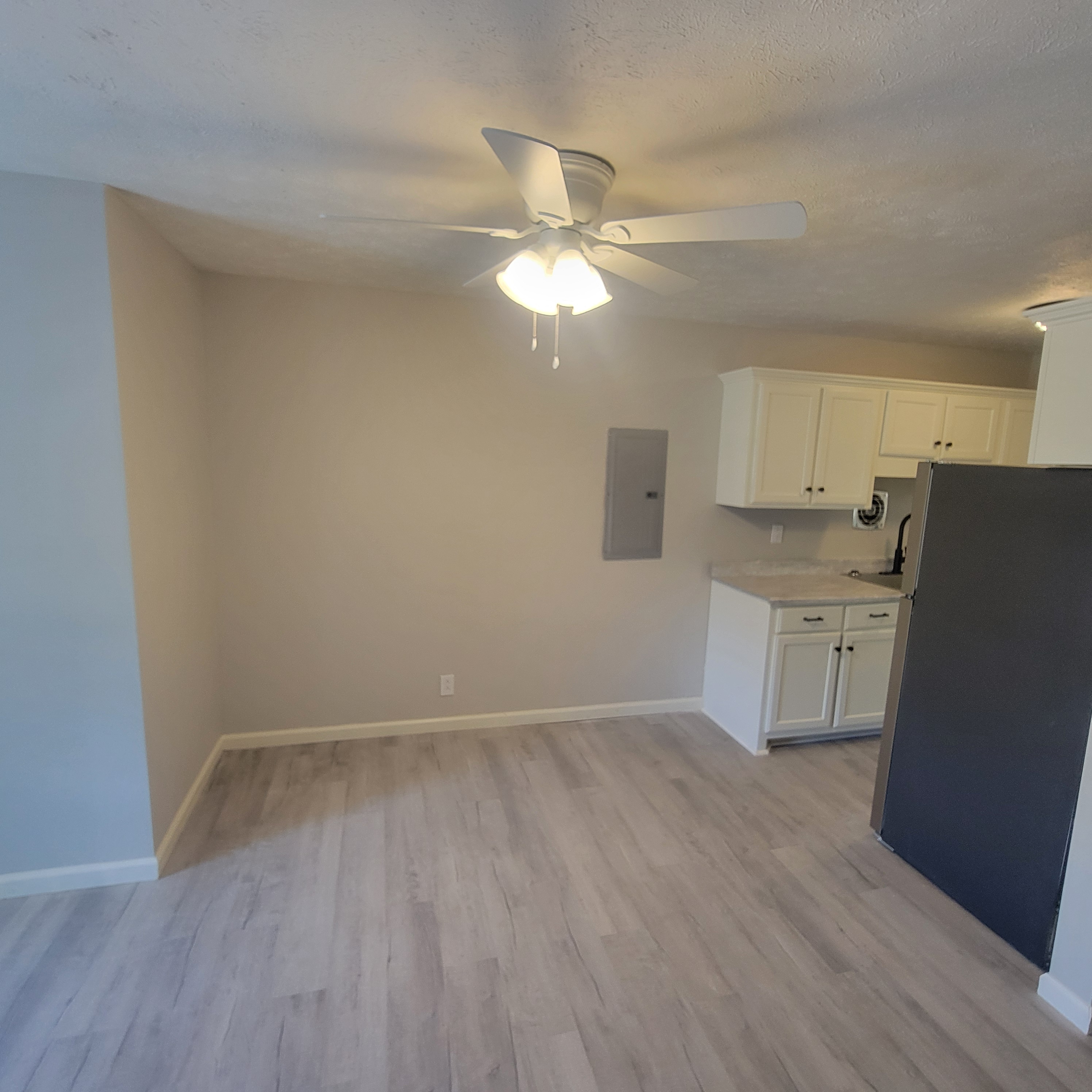 103 White St unit 4 – photo 5