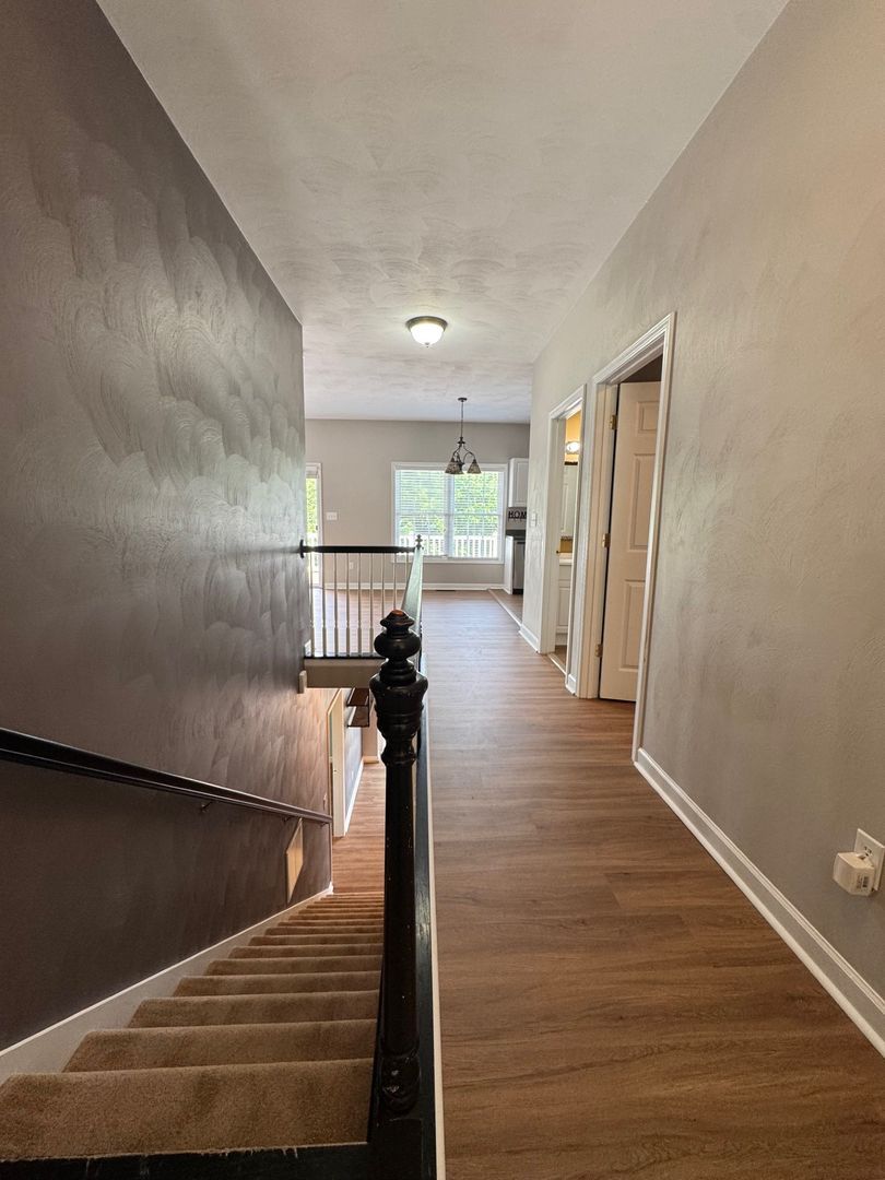 1340 Morningside St SE – photo 3